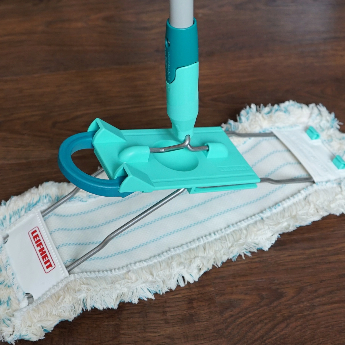 6 Швабра с телескопической ручкой Leifheit Hausrein Profi фото 5